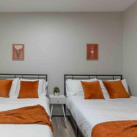 Pumpkin Premise By Airport, 5 Beds, Sleeps 8, Book 7 Days, Get 20 Percent Off Διαμέρισμα Νιούαρκ Εξωτερικό φωτογραφία