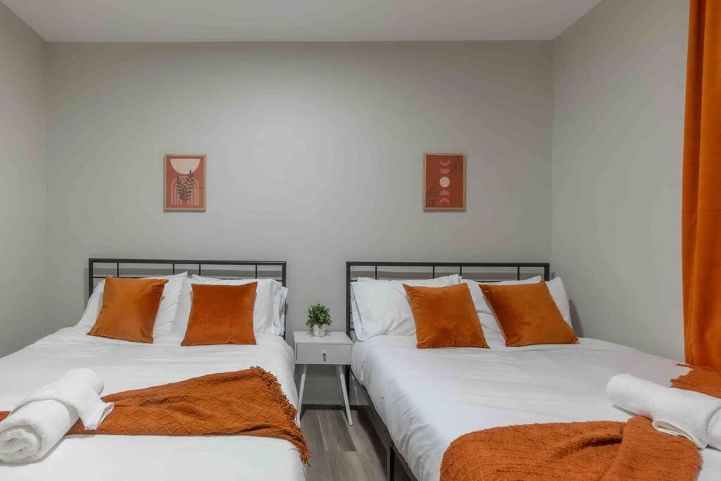 Pumpkin Premise By Airport, 5 Beds, Sleeps 8, Book 7 Days, Get 20 Percent Off Διαμέρισμα Νιούαρκ Εξωτερικό φωτογραφία